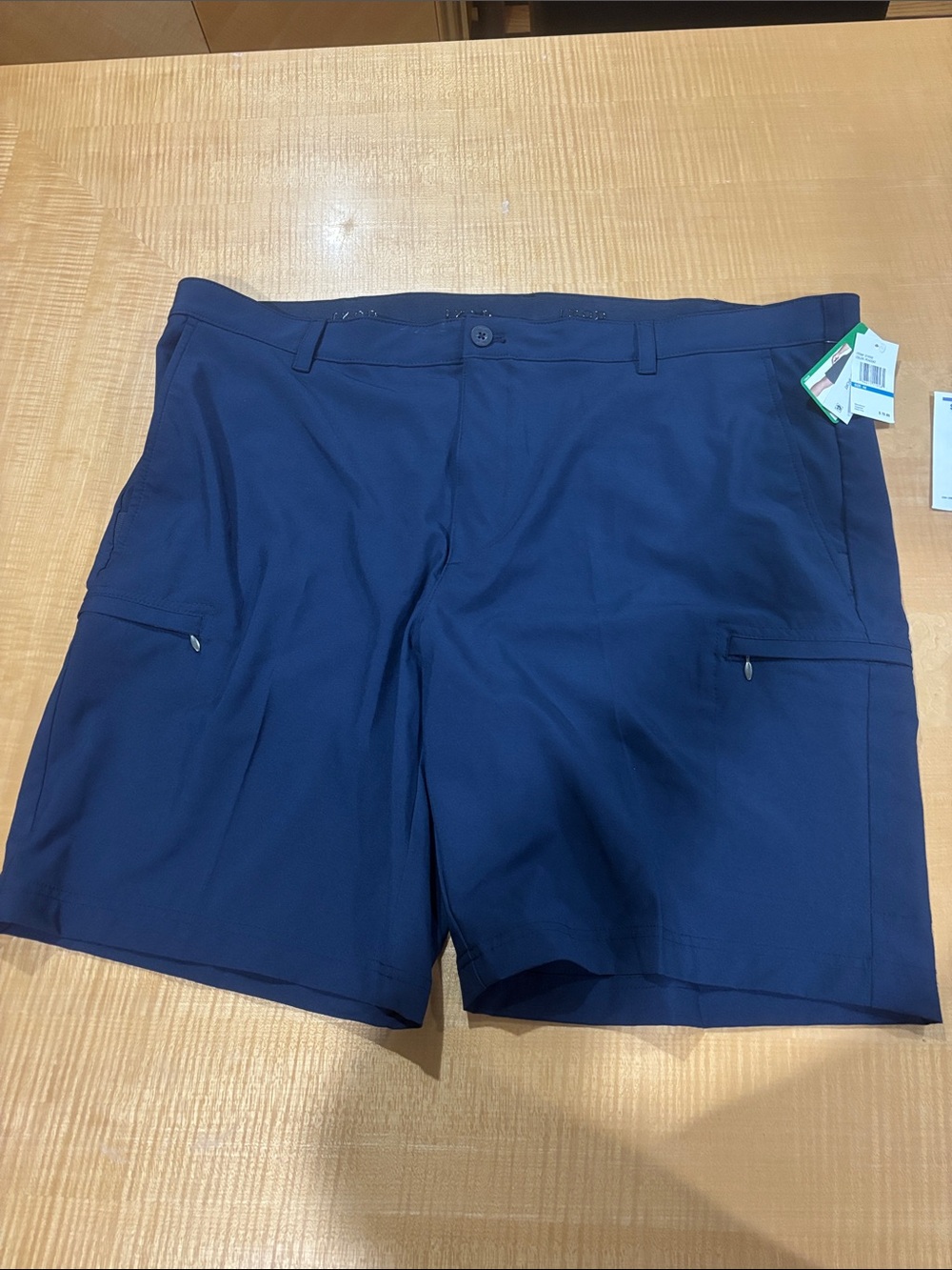 Izod Men's Navy Performance Cargo Shorts